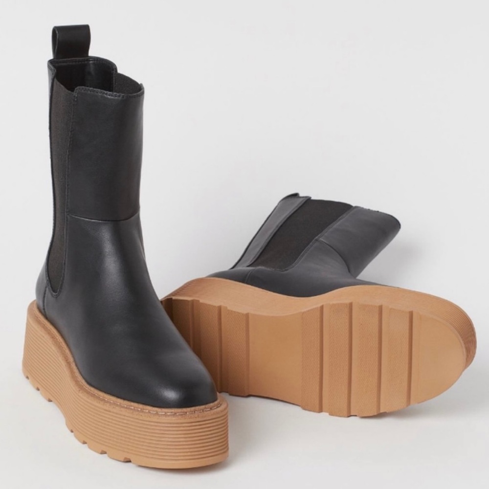 H&M Platform Chelsea Boot
